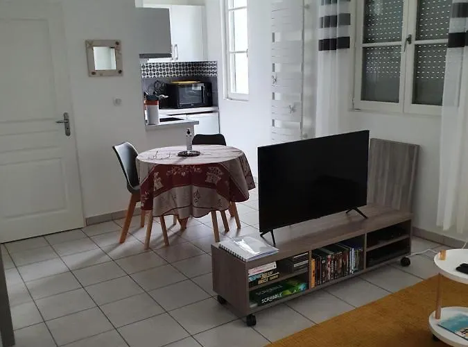 Cosy Au Calme Et En Centre Aix-les-Bains